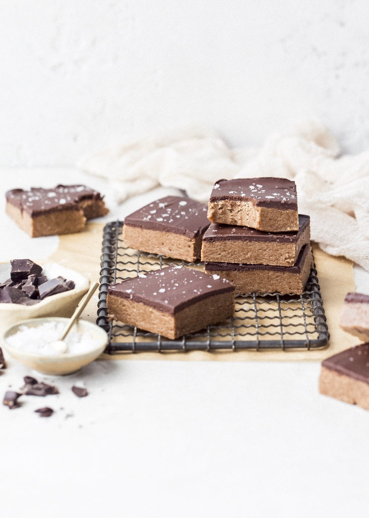 No Bake Almond Butter Bars topped with flaky salt