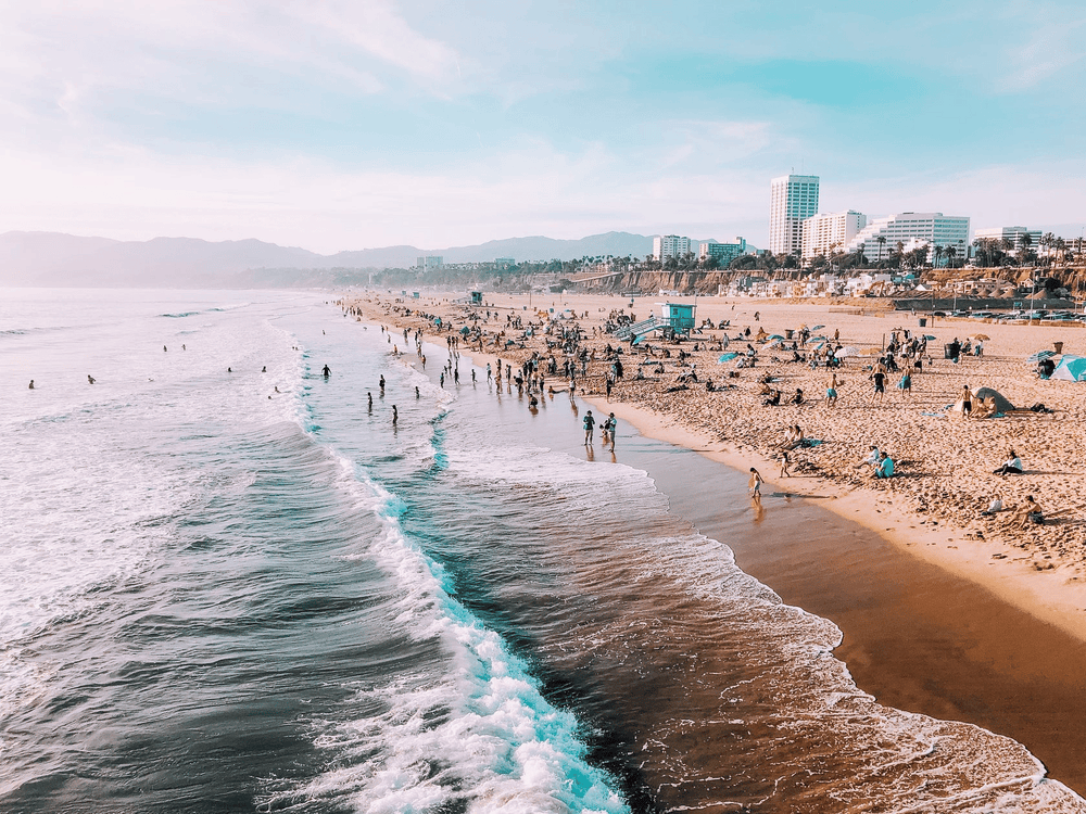 Photo of the shoreline/beach from the Santa Monica Beach