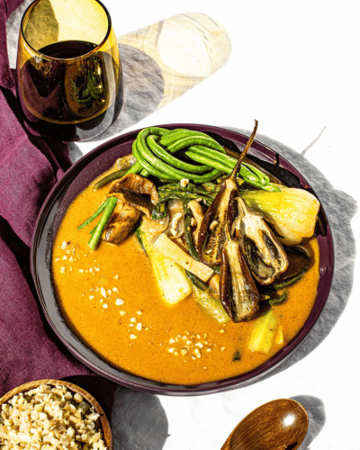 Bowl of Vegan Kare Kare 