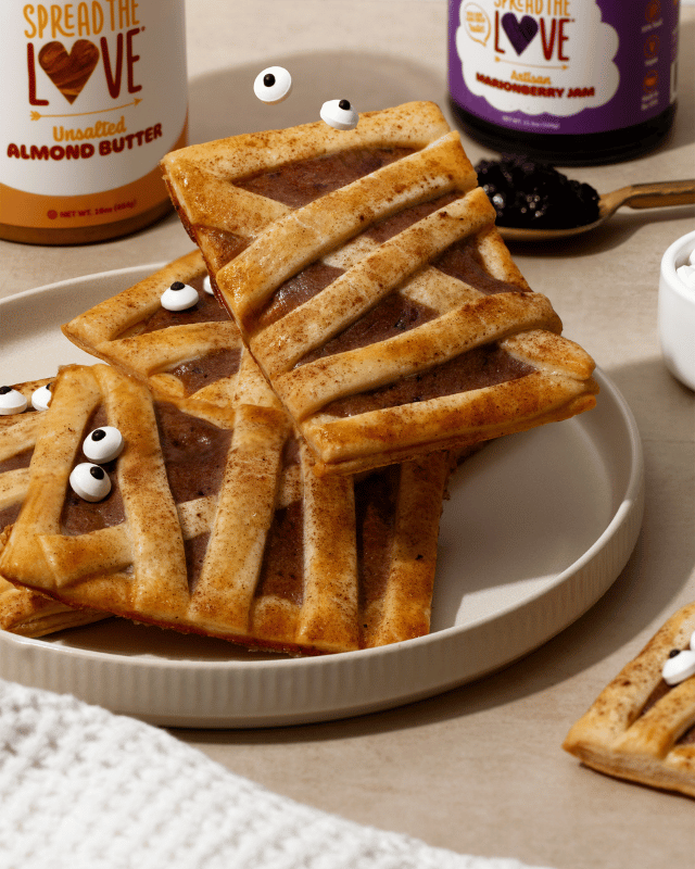 Berry Almond Butter Mummy Tarts on a plate